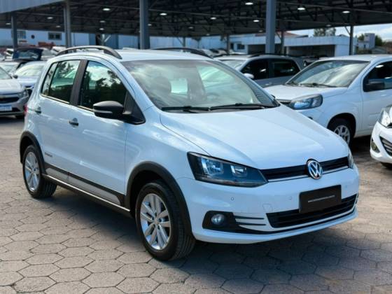 VOLKSWAGEN FOX 1.0 MPI TRACK 12V FLEX 4P MANUAL VOLKSWAGEN FOX 1.0 MPI TRACK 12V FLEX 4P MANUAL